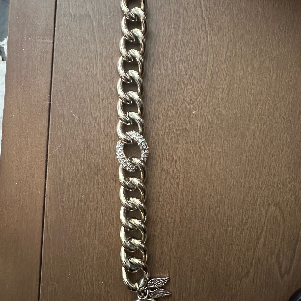 VICTORIA'S SECRET Gold Tone Cuban Chain Link Toggle Bracelet Pavé Rhinestone